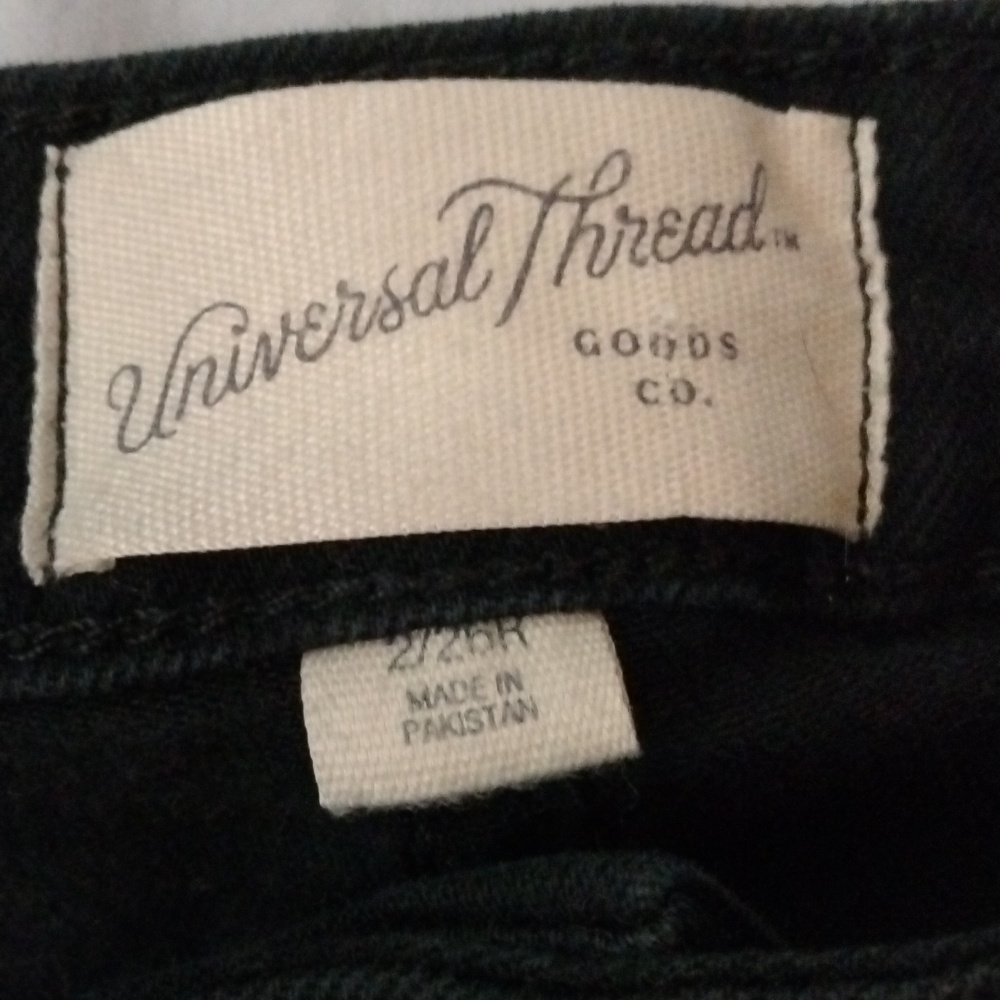 Universal Thread Jeans - Picture 2 of 5
